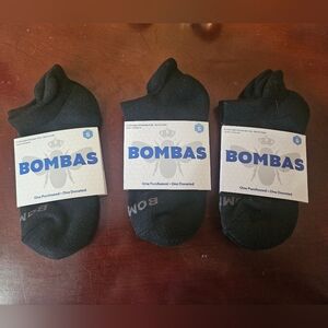 NWT. 3 pairs  Bombas Black Athletic Socks. Sz S.